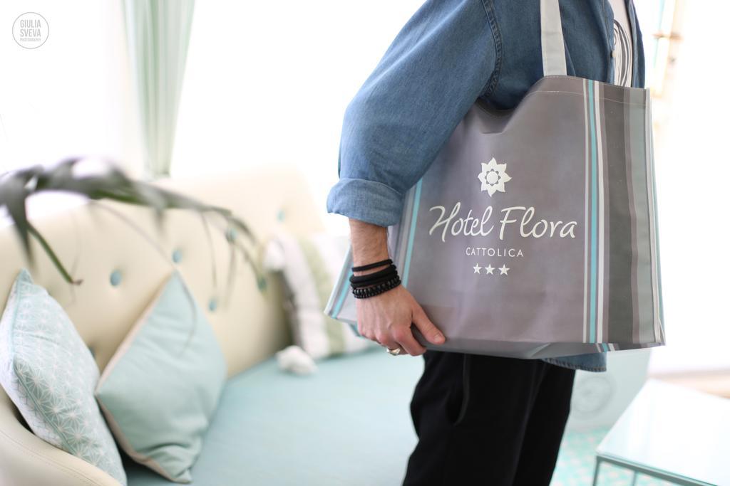 Hotel Flora Cattolica Esterno foto
